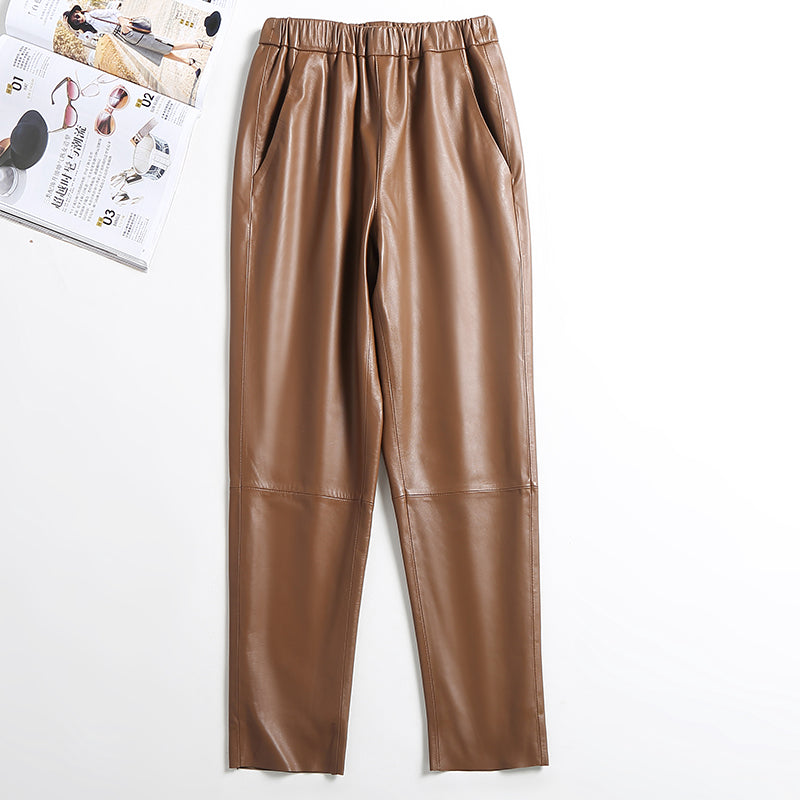 High waist cropped trousers in leather elastic