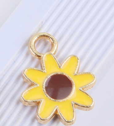 Keychain Accessories Cute Flower Clothes Accessories Badge Ornaments